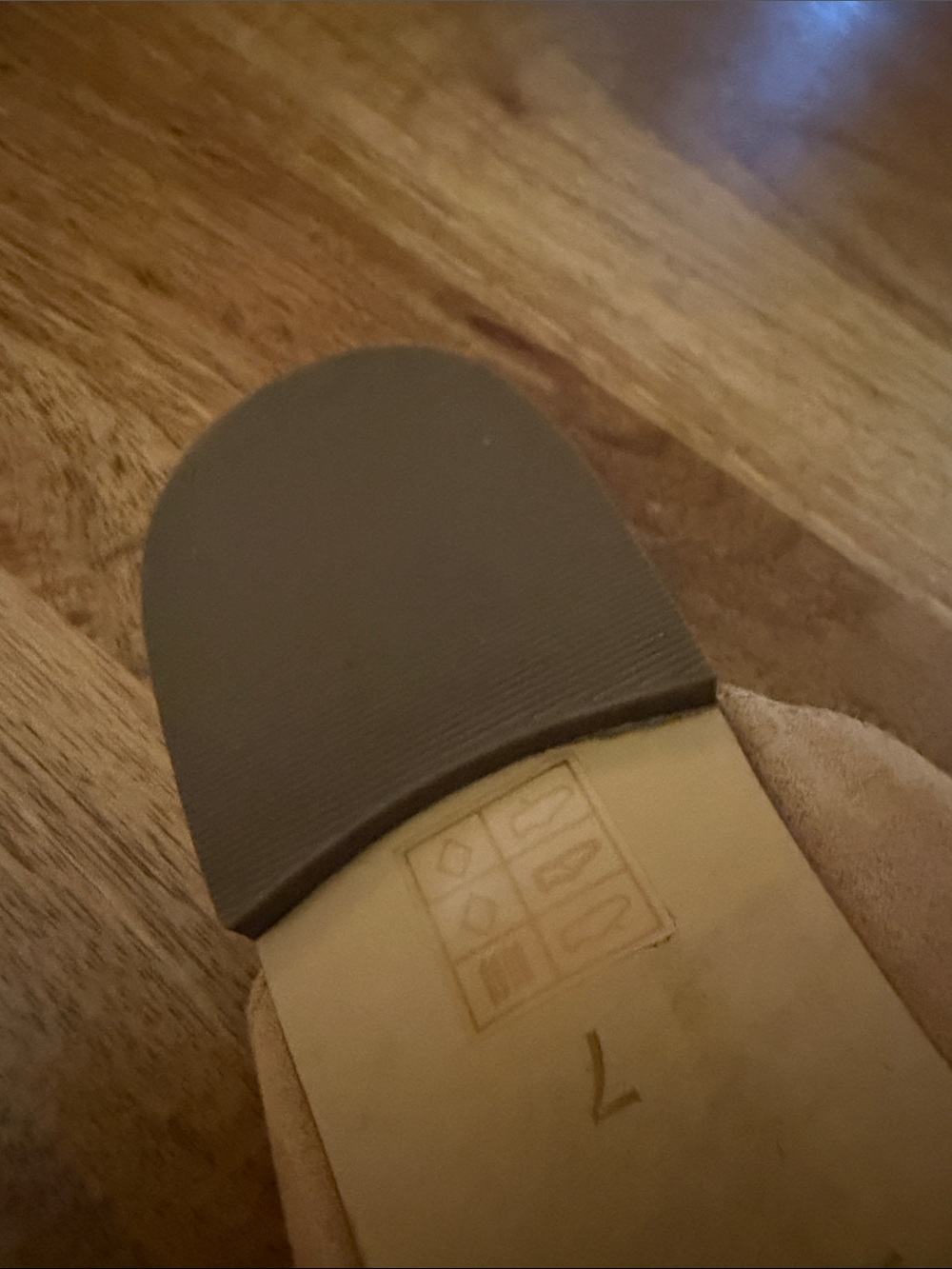 Women’s Pointed Bow Mules - J-CREW - Picture 6 of 6